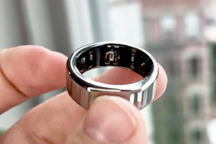 Smart Rings: A Compact Revolution in Wearable Technology